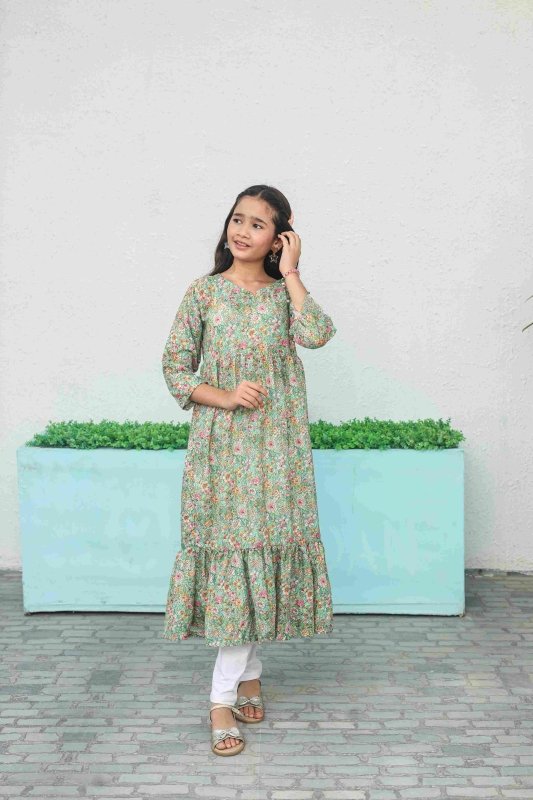 ๐ผ Meadow Charm Long Frock