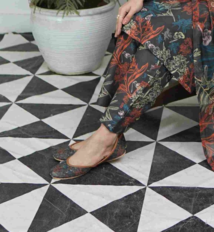 Midnight Flora Unstitched X Khussa (Combo Set)