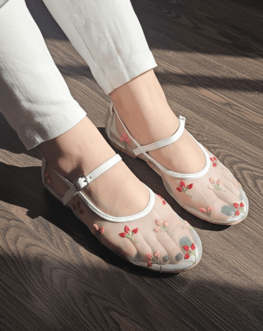 Rose Whisper Net Pumps