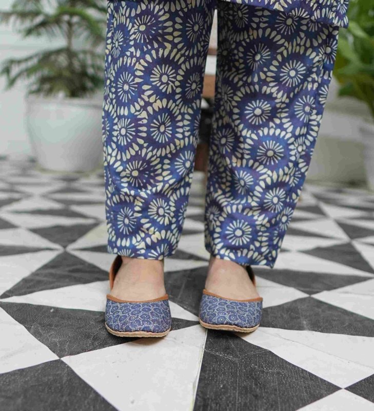 Serene Bloom Unstitched X Khussa (Combo Set)