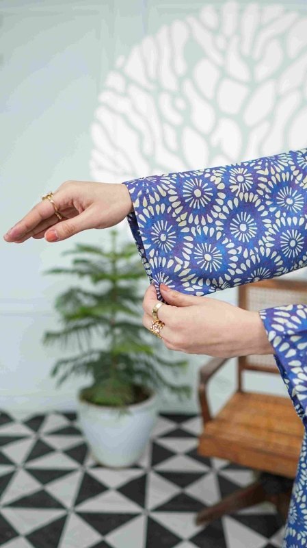 Serene Bloom Unstitched X Khussa (Combo Set)