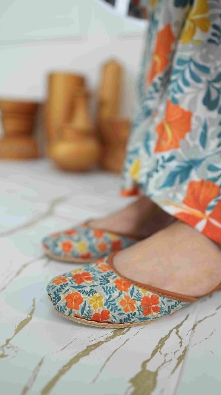 Sunlit Bloom Unstitched X Khussa (Combo Set)