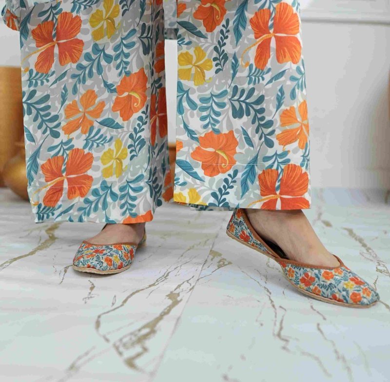 Sunlit Bloom Unstitched X Khussa (Combo Set)