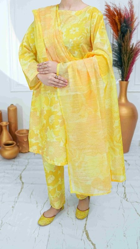 Sunshine Bloom Unstitched X Khussa (Combo Set)