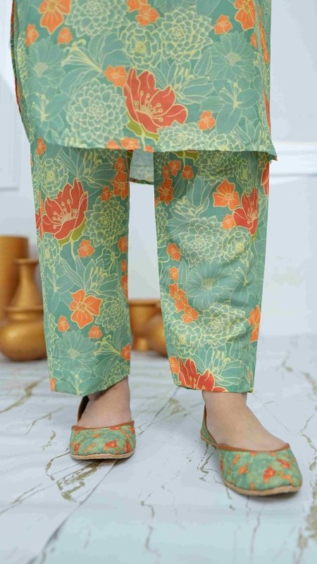Verdant Bloom Unstitched X Khussa (Combo Set)