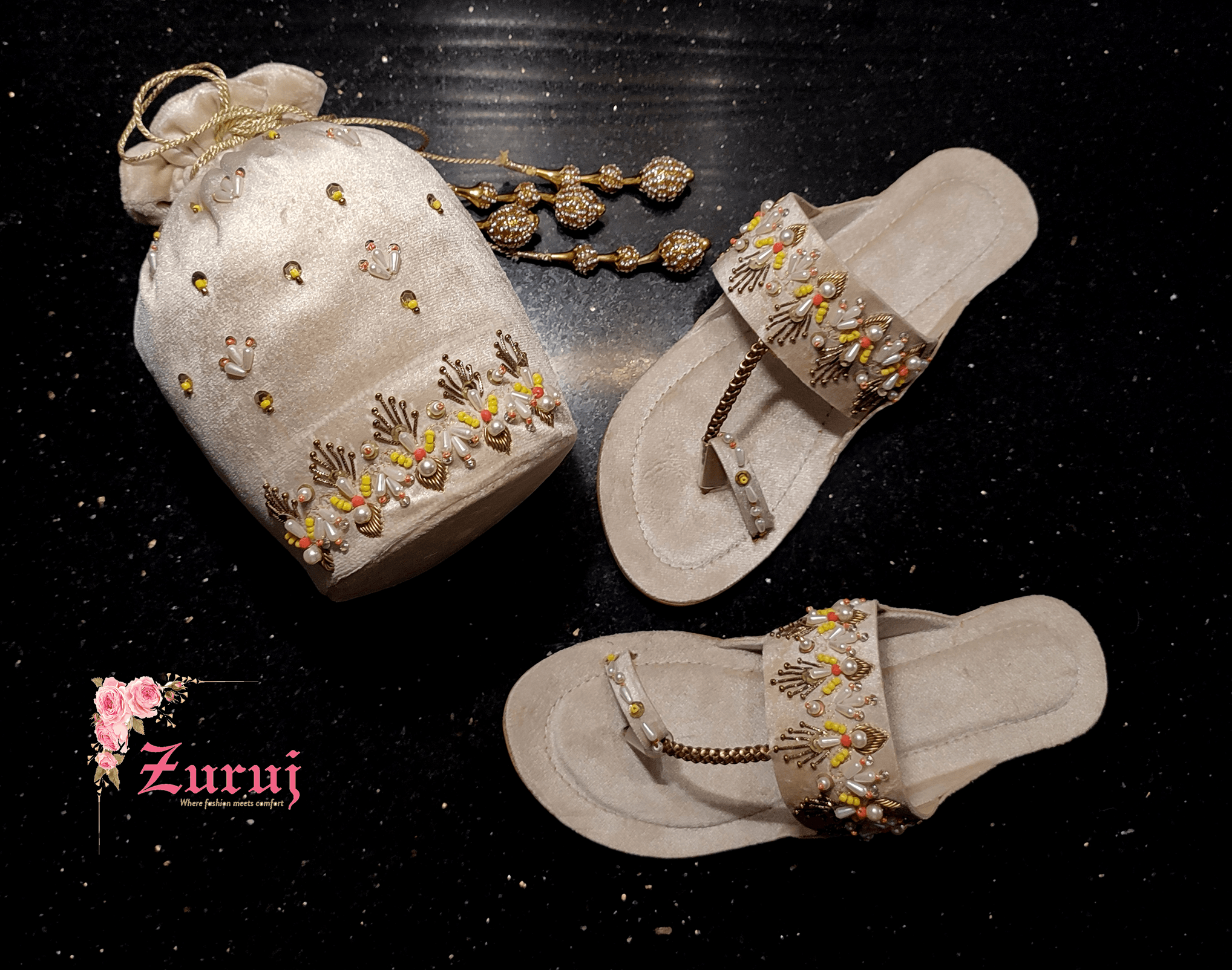 Off 2025 white chappal