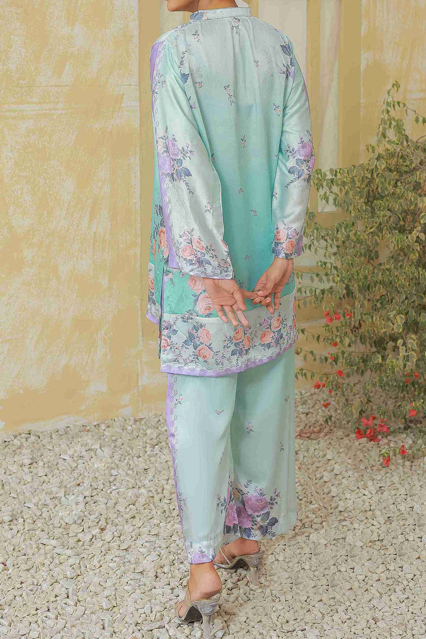 Aqua Rose