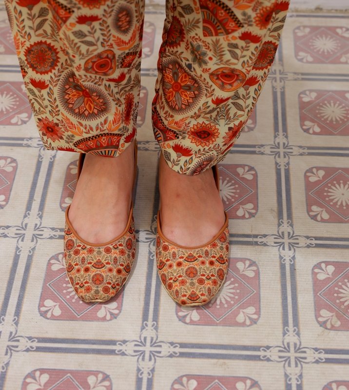 Amber Garden Stitched X KHUSSA (COMBO SET)