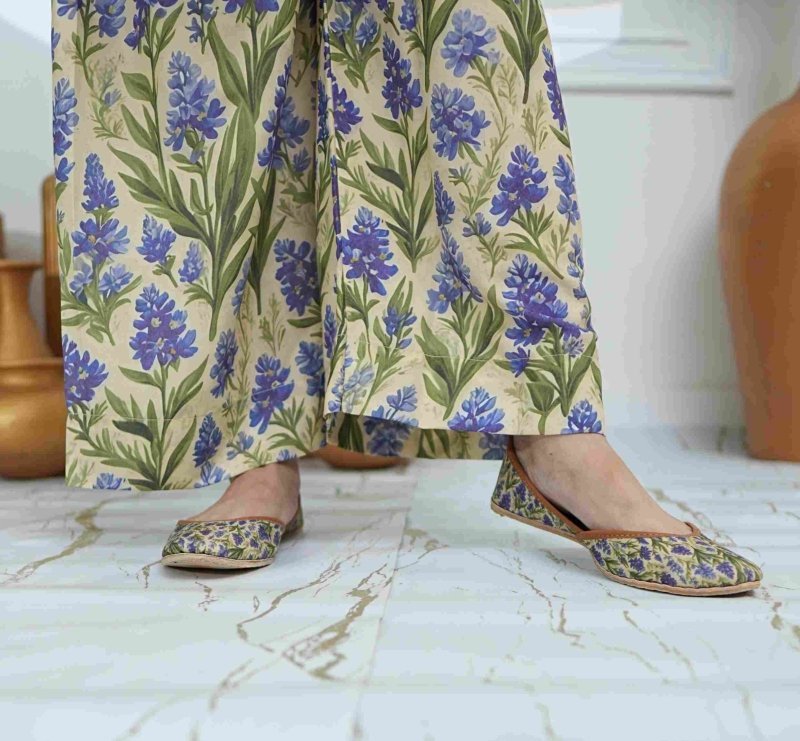 Blooming Lavender Unstitched X Khussa (Combo Set)