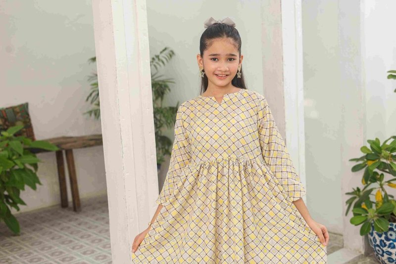 💛 Golden Lattice Long Frock