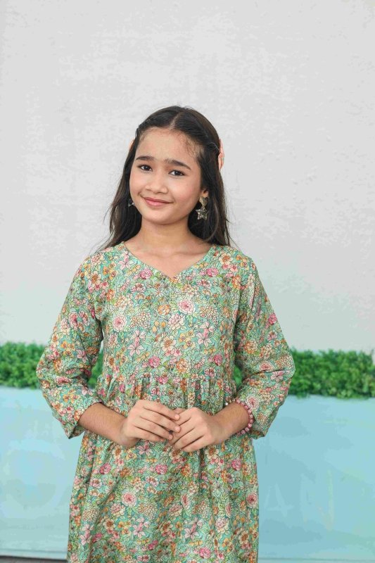 🌼 Meadow Charm Long Frock