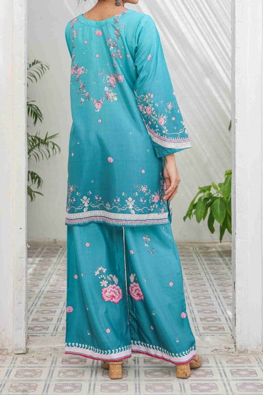 🌸 Teal Blossom