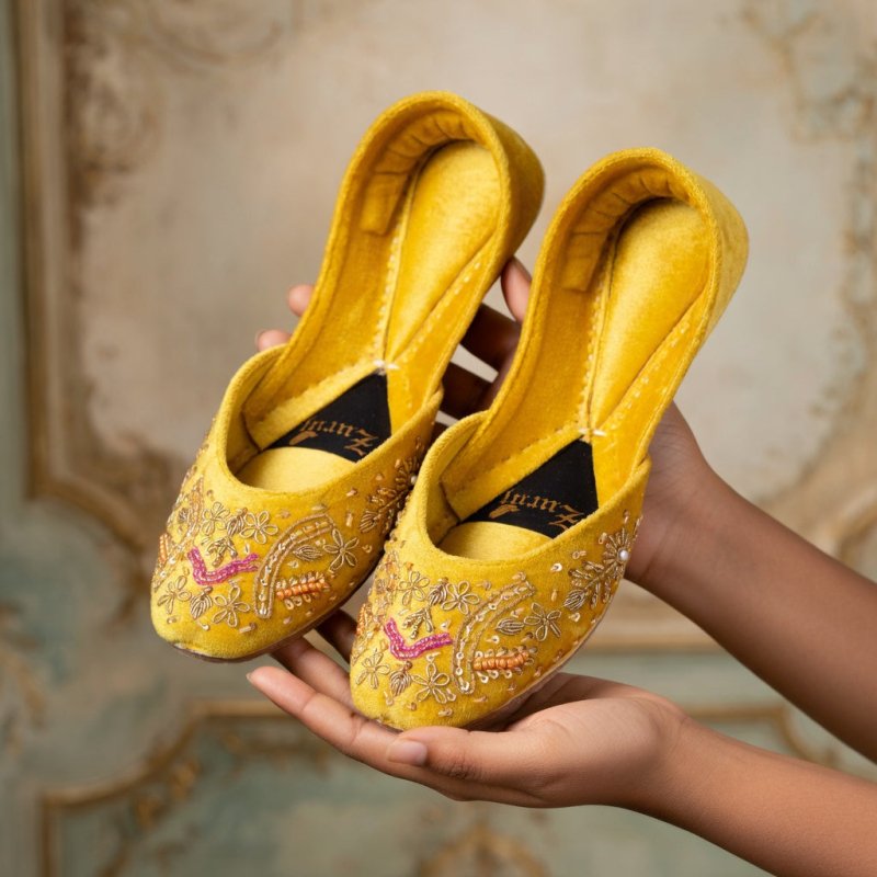 zun-237-Yellow
